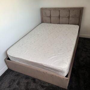 Cube Bed